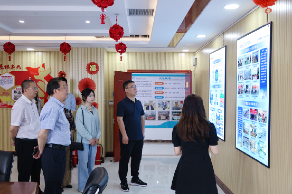 新乡学院医学院院长王新科一行开展访企拓岗促新能源活动