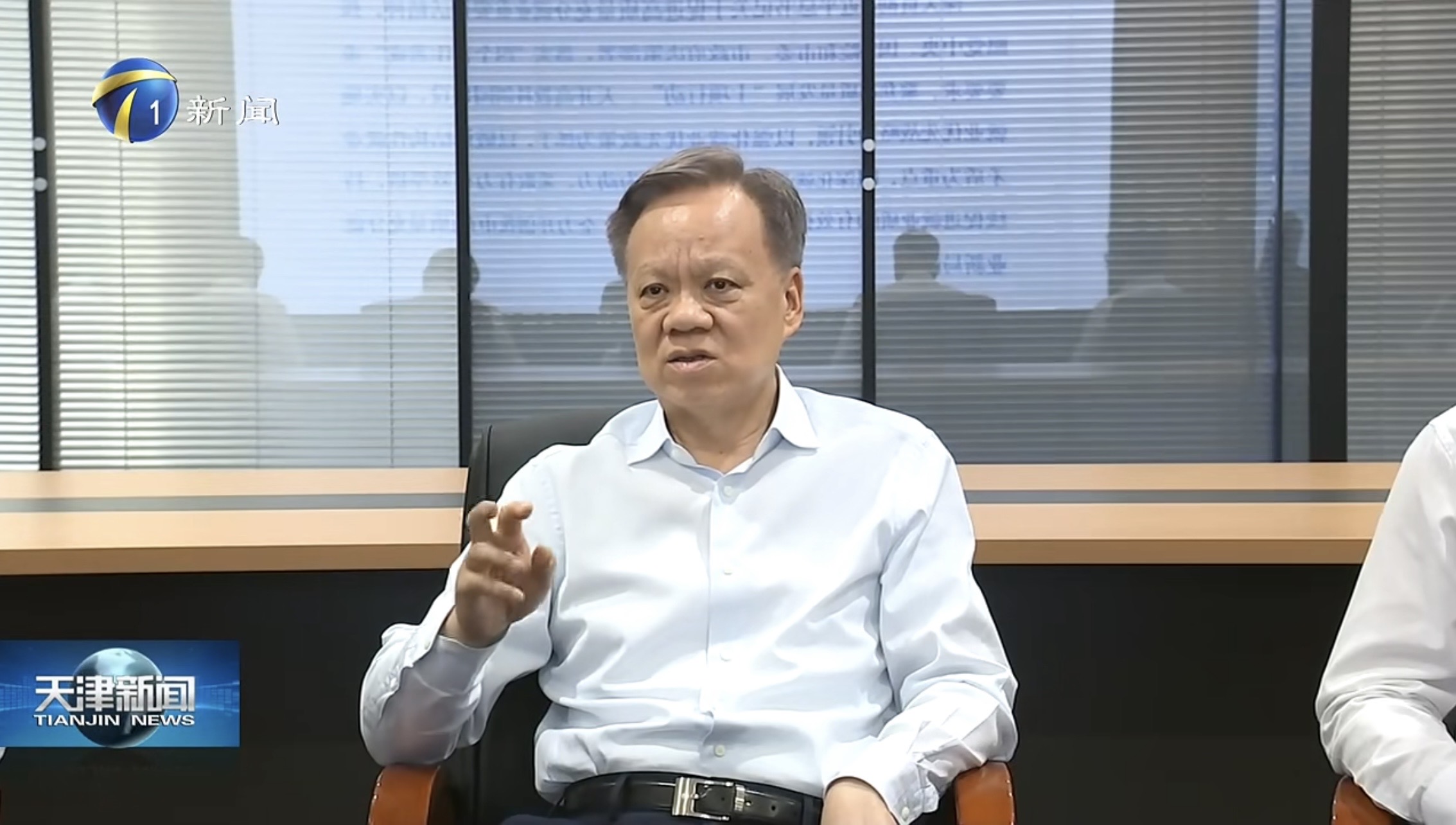 陈敏尔调研市新能源和能源服务服务工作：优化供需匹配，加强服务保障